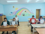 Жители Ракитянского округа присоединились к региональному краеведческому диктанту, который в этом году был посвящён Году единства народов России.